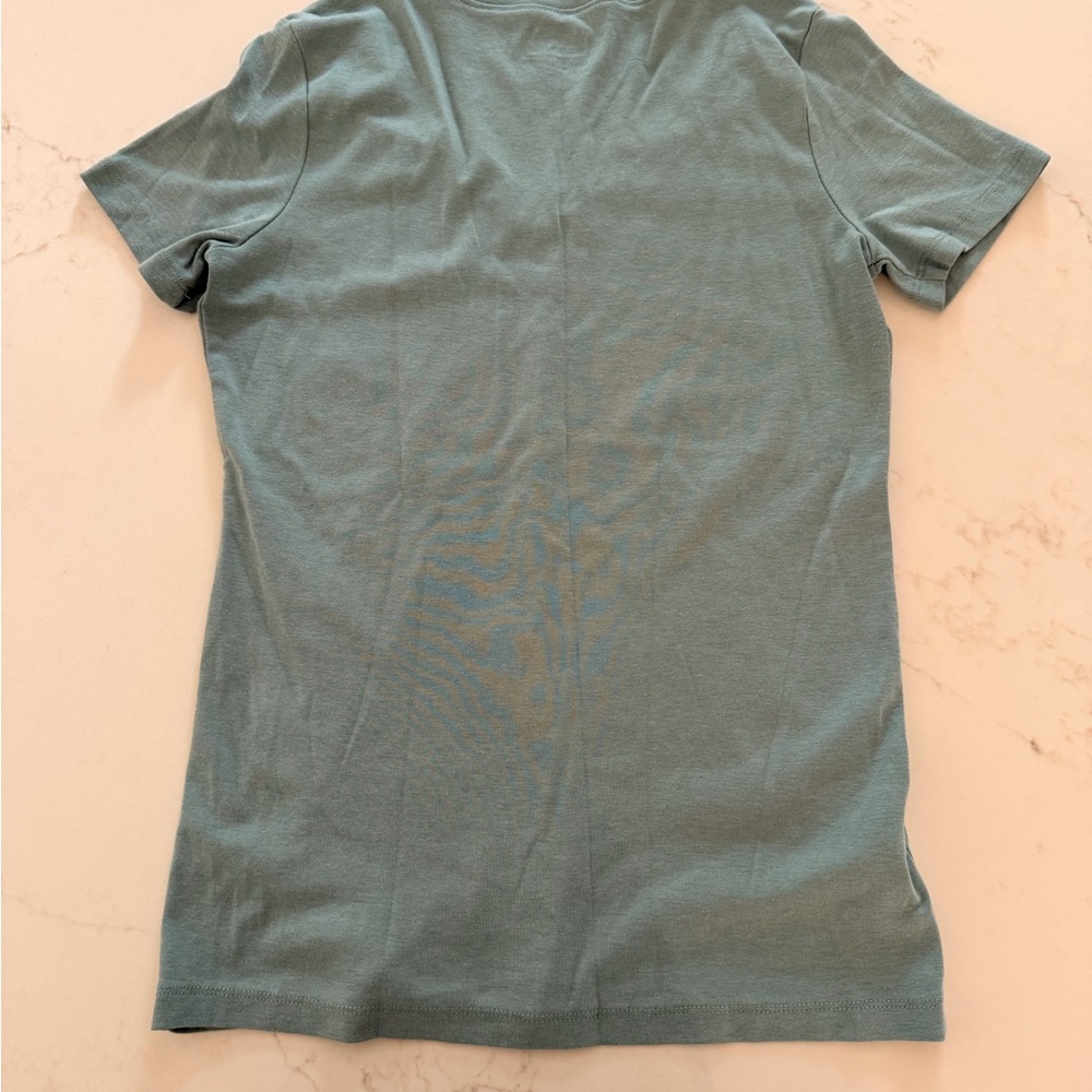 Eddie Bauer Women’s Large Teal V-Neck Short Sleeve Tee Shirt - Picture 6 of 6